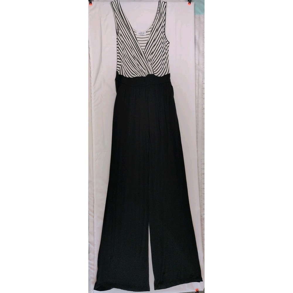 Kaileigh Classic Black & White Versatile Jumpsuit Wide Leg V-Neck Size Medium